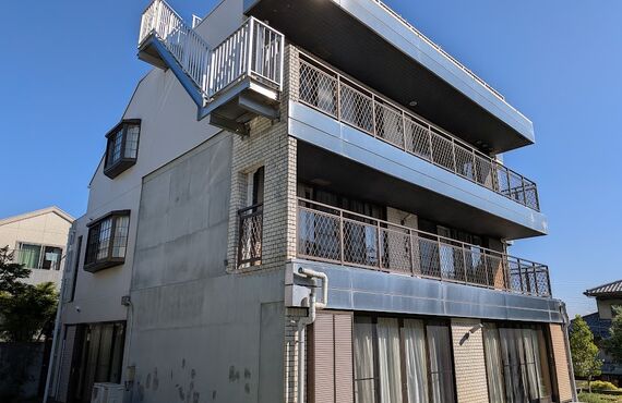吹田市一戸建て、外壁塗装工事| 拠点の豊中市と吹田市などの周辺地域で外壁塗装工事を行うassist
